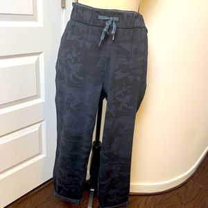 Lululemon Athletic Drawstring Black and Gray Camouflage crop pant